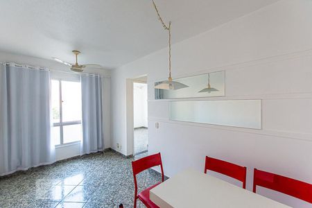 Sala de apartamento para alugar com 2 quartos, 56m² em Barreto, Niterói