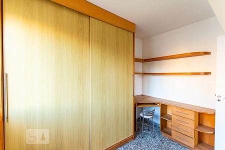 Quarto 2 de apartamento para alugar com 2 quartos, 56m² em Barreto, Niterói