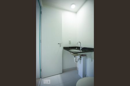 Banheiro de apartamento à venda com 1 quarto, 25m² em Mirandópolis, São Paulo