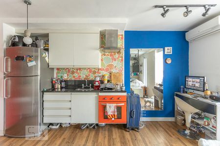Cozinha de kitnet/studio à venda com 1 quarto, 28m² em Perdizes, São Paulo