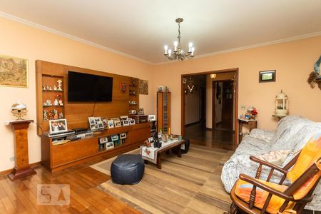 Sala de TV de casa para alugar com 3 quartos, 380m² em Alto da Lapa, São Paulo