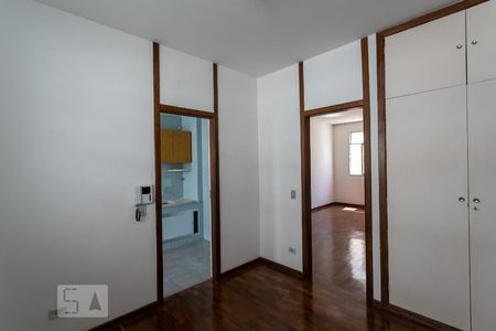 Sala 2 de apartamento para alugar com 3 quartos, 120m² em Sion, Belo Horizonte