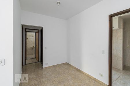 Sala de apartamento para alugar com 2 quartos, 65m² em Olaria, Rio de Janeiro