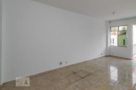 Sala de apartamento para alugar com 2 quartos, 65m² em Olaria, Rio de Janeiro