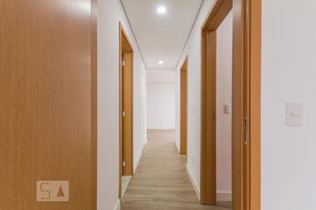 Apartamento para alugar com 76m², 3 quartos e 2 vagas Apartamento para alugar com 76m², 3 quartos e 2 vagasCorredor