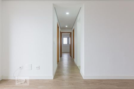 Apartamento para alugar com 76m², 3 quartos e 2 vagas Apartamento para alugar com 76m², 3 quartos e 2 vagasCorredor