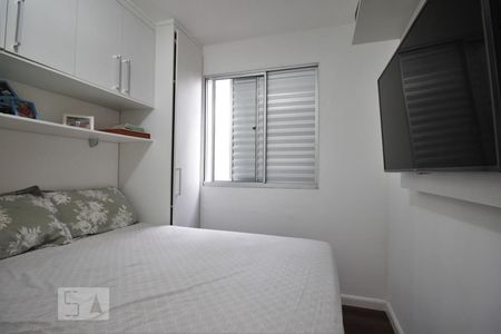 Quarto 2 de apartamento para alugar com 2 quartos, 46m² em Parque Munhoz, São Paulo