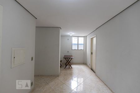 Sala de apartamento para alugar com 3 quartos, 60m² em Vila Esperança, São Paulo