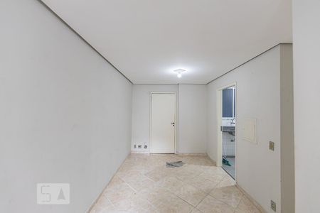 Sala de apartamento para alugar com 3 quartos, 60m² em Vila Esperança, São Paulo