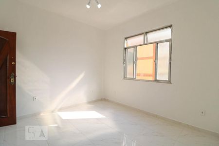 Sala de apartamento para alugar com 2 quartos, 50m² em Pilares, Rio de Janeiro