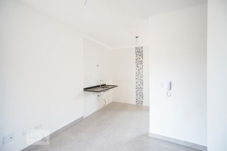 Sala e cozinha de apartamento para alugar com 2 quartos, 38m² em Vila Formosa, São Paulo