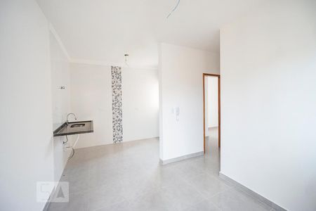 Sala e cozinha de apartamento para alugar com 2 quartos, 38m² em Vila Formosa, São Paulo