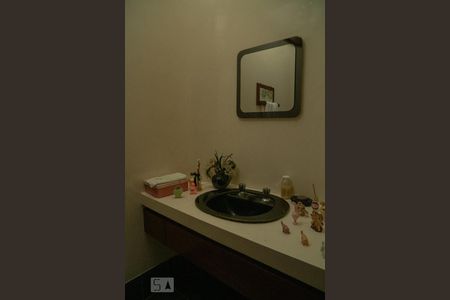 Lavabo de apartamento à venda com 3 quartos, 156m² em Vila Bastos, Santo André