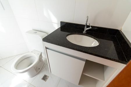 Apartamento para alugar com 38m², 2 quartos e 1 vaga Apartamento para alugar com 38m², 2 quartos e 1 vagaBanheiro