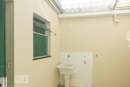 Vista Cozinha de apartamento para alugar com 2 quartos, 39m² em Vila Scarpelli, Santo André