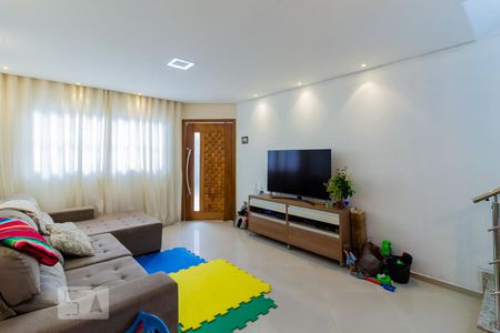 Sala de casa à venda com 3 quartos, 130m² em Vila Rio de Janeiro, Guarulhos