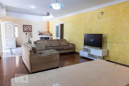Sala de casa para alugar com 4 quartos, 450m² em Vila Irmãos Arnoni, São Paulo