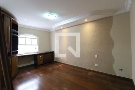 Suíte 1 de casa para alugar com 5 quartos, 550m² em Vila Irmãos Arnoni, São Paulo