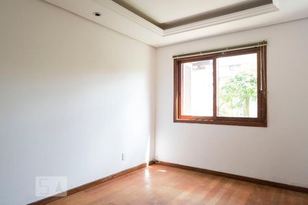 Sala de TV de casa à venda com 3 quartos, 220m² em Ipanema, Porto Alegre