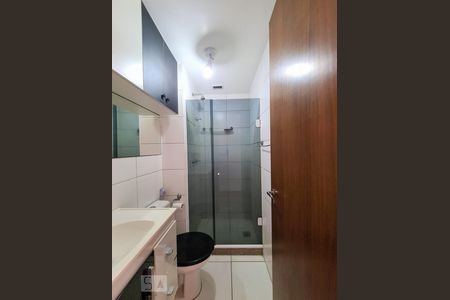 Banheiro Social de apartamento à venda com 3 quartos, 58m² em Maria da Graça, Rio de Janeiro