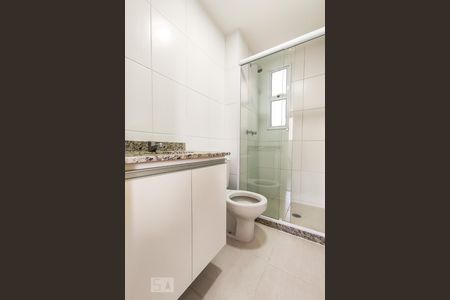 Apartamento à venda com 65m², 2 quartos e 2 vagas Apartamento à venda com 65m², 2 quartos e 2 vagasBanheiro