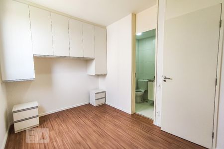 Suíte de apartamento para alugar com 2 quartos, 65m² em Jardim Vazani, São Paulo