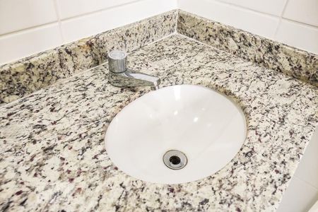 Apartamento à venda com 65m², 2 quartos e 2 vagas Apartamento à venda com 65m², 2 quartos e 2 vagasBanheiro da Suíte - Detalhe