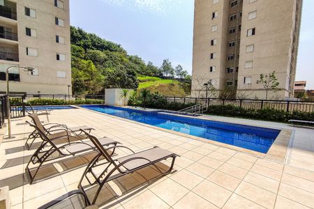 Apartamento à venda com 65m², 2 quartos e 2 vagas Apartamento à venda com 65m², 2 quartos e 2 vagasÁrea Comum - Piscina