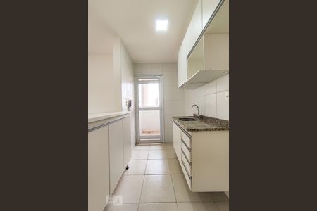 Apartamento à venda com 65m², 2 quartos e 2 vagas Apartamento à venda com 65m², 2 quartos e 2 vagasCozinha