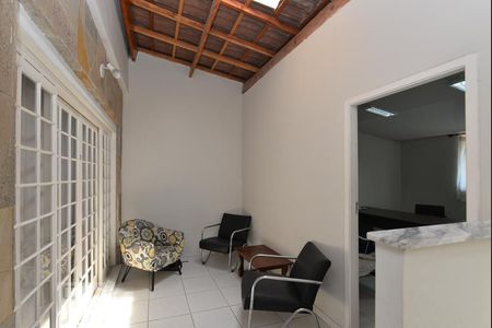 Entrada de casa à venda com 3 quartos, 190m² em Parque Jabaquara, São Paulo