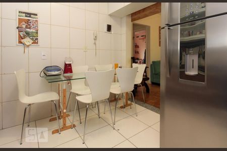 Cozinha de apartamento à venda com 2 quartos, 61m² em Pinheiros, São Paulo