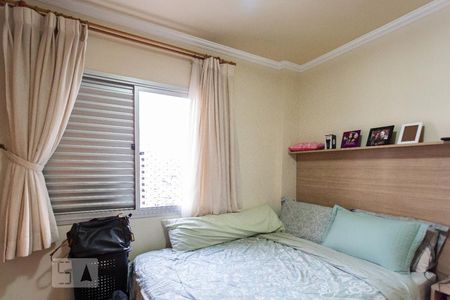 Quarto de apartamento para alugar com 2 quartos, 64m² em Jaguaribe, Osasco