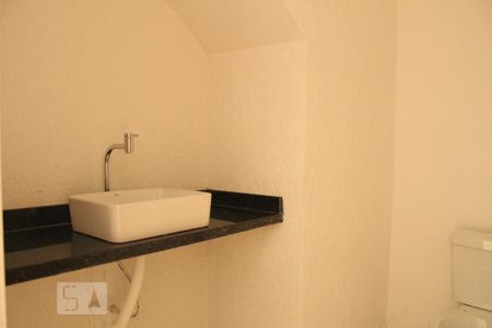 Lavabo de casa à venda com 3 quartos, 140m² em Vila Jacuí, São Paulo