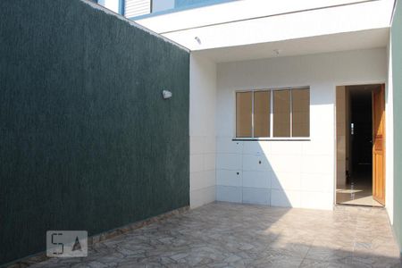 Quintal de casa à venda com 3 quartos, 140m² em Vila Jacuí, São Paulo