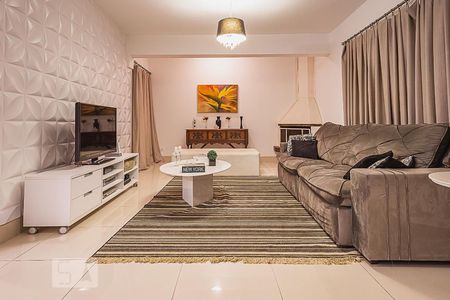 Sala de casa à venda com 4 quartos, 327m² em Santa Maria, São Caetano do Sul