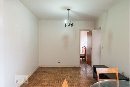 Sala de apartamento para alugar com 3 quartos, 90m² em Bosque da Saúde, São Paulo