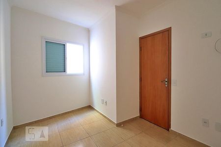 Quarto 2 de apartamento para alugar com 2 quartos, 50m² em Parque das Nações, Santo André