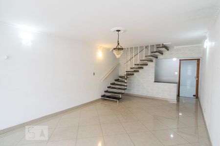 Sala de casa à venda com 3 quartos, 200m² em Chácara Santo Antônio (zona Leste), São Paulo