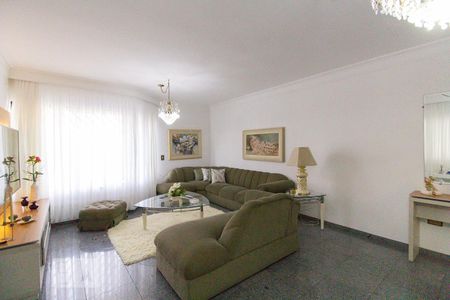 Sala de casa à venda com 3 quartos, 400m² em Tremembé, São Paulo