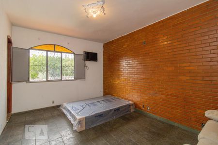 Suíte 1 de casa para alugar com 4 quartos, 489m² em Vila Valqueire, Rio de Janeiro