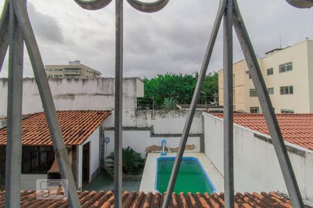 Vista do Banheiro da Suíte 1 de casa para alugar com 4 quartos, 489m² em Vila Valqueire, Rio de Janeiro