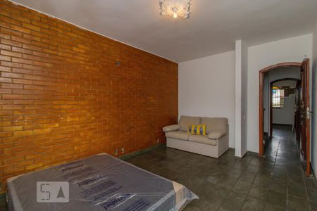 Suíte 1 de casa para alugar com 4 quartos, 489m² em Vila Valqueire, Rio de Janeiro