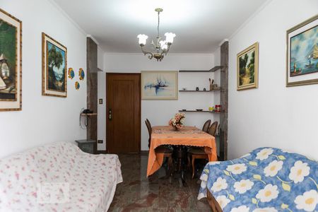 Sala de apartamento para alugar com 3 quartos, 80m² em Gonzaga, Santos