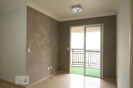 Sala de apartamento para alugar com 2 quartos, 55m² em Vila Santa Clara, São Paulo