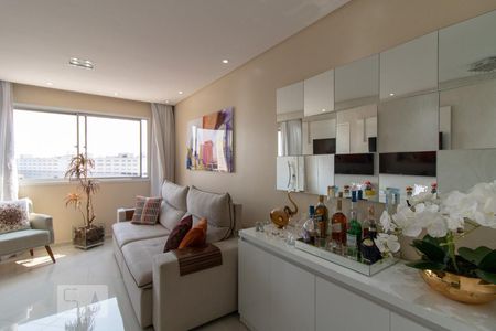 Sala de apartamento à venda com 2 quartos, 62m² em Vila Gustavo, São Paulo