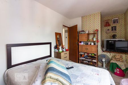 Quarto 1 de casa à venda com 4 quartos, 240m² em Santo Antônio, Osasco