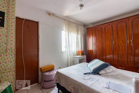 Quarto 1 de casa à venda com 4 quartos, 240m² em Santo Antônio, Osasco