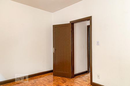 Quarto de apartamento à venda com 1 quarto, 85m² em Conceicao, Campinas