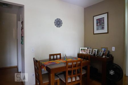Sala de apartamento à venda com 2 quartos, 56m² em Vila Marieta, São Paulo