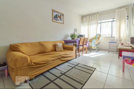 Sala de apartamento à venda com 2 quartos, 73m² em Vila Buarque, São Paulo